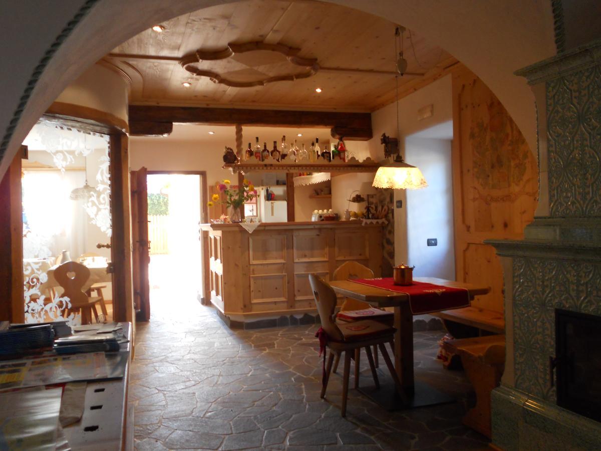 Hotel Garni Salvanel กาวาเลเซ ภายนอก รูปภาพ
