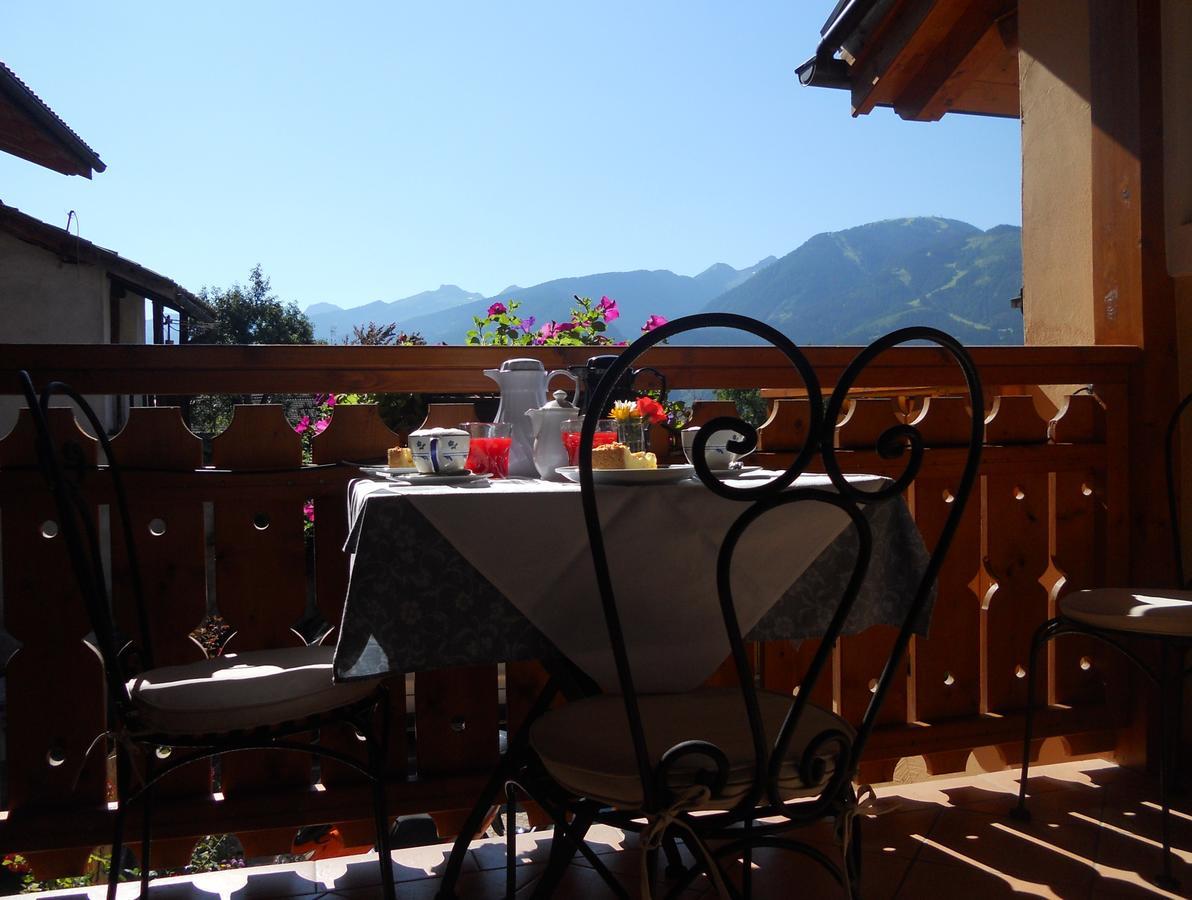 Hotel Garni Salvanel กาวาเลเซ ภายนอก รูปภาพ